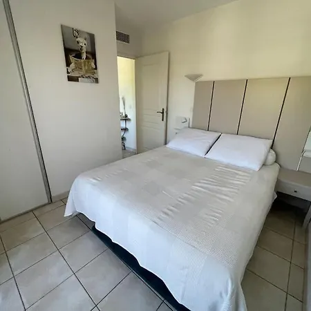 Cote D'Azur- Appartement Les Suites De Robinson Mandelieu Exterior foto