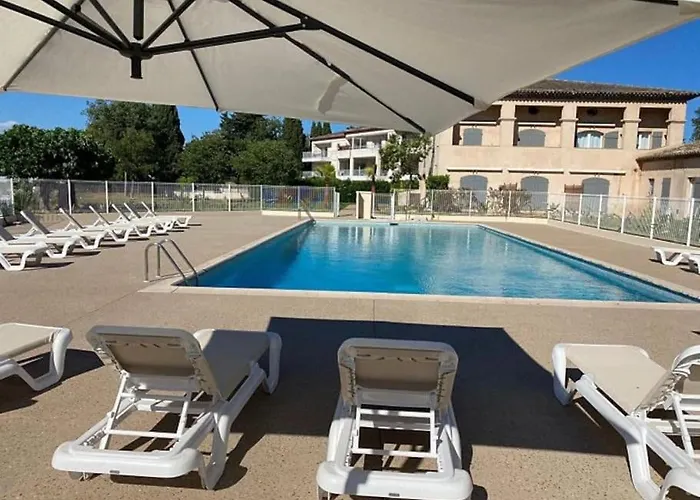 Cote D\'Azur- Appartement Les Suites De Robinson