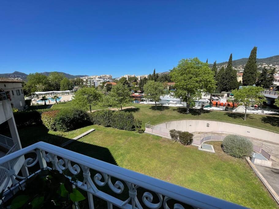 Cote D'azur- Les De Robinson Apartment Mandelieu-la-Napoule